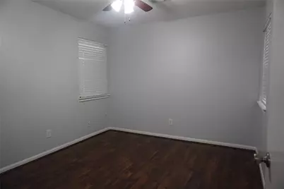 10703 Wickersham Lane, Houston, TX 77042 - Photo 36