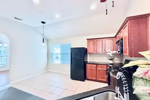 20118 Longheath Ct, Richmond, TX 77407 - Photo 6