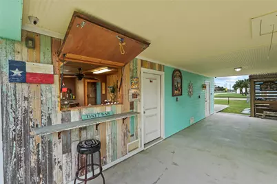 930 West Lane, Crystal Beach, TX 77650 - Photo 8