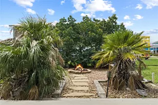 930 West Ln, Crystal Beach, TX 77650 - Photo 6