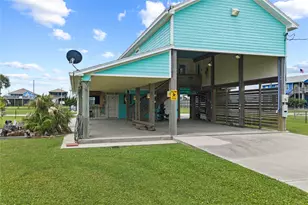 930 West Ln, Crystal Beach, TX 77650 - Photo 44