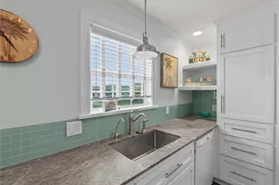930 West Ln, Crystal Beach, TX 77650 - Photo 10