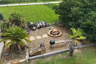 930 West Ln, Crystal Beach, TX 77650 - Photo 30