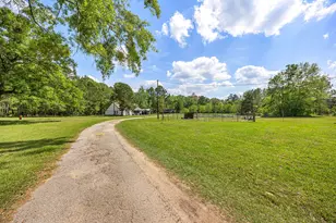 167 County Rd 3185, Cleveland, TX 77327 - Photo 24