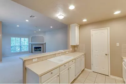 8051 Bay Branch Drive #333, The Woodlands, TX 77382 - Photo 20