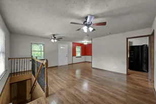 2207 Arendale Ln, Spring, TX 77386 - Photo 8