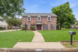 3902 Stillview Dr, Houston, TX 77068 - Photo 2