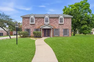 3902 Stillview Dr, Houston, TX 77068 - Photo 2