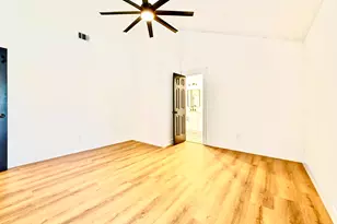 17307 Eden Ct, Spring, TX 77379 - Photo 16