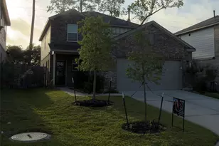 231 Intrepid Trl, Magnolia, TX 77354 - Photo 4