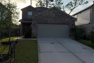 231 Intrepid Trl, Magnolia, TX 77354 - Photo 4