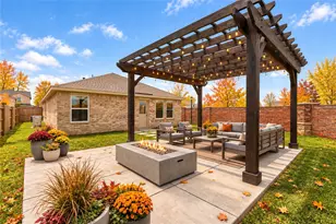 3005 Majestic Sunrise Dr, Katy, TX 77493 - Photo 1