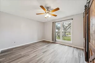 403 Colonial Dr, Friendswood, TX 77546 - Photo 24