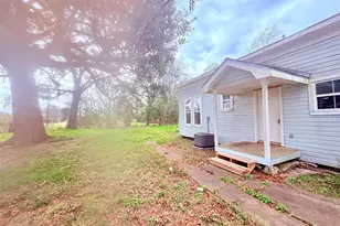 2105 Laurel Ave, Beaumont, TX 77701 - Photo 4