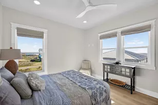 990 Peachtree, Gilchrist, TX 77617 - Photo 30