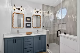 990 Peachtree, Gilchrist, TX 77617 - Photo 24