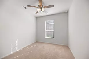 207 Canvasback Dr, Clute, TX 77531 - Photo 24