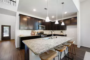 207 Canvasback Dr, Clute, TX 77531 - Photo 12