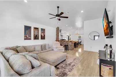 3220 Ash Avenue, Groves, TX 77619 - Photo 4