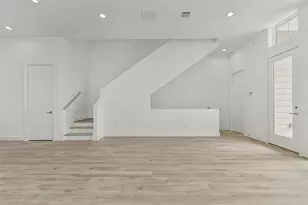 2835 Decker Pl., Houston, TX 77003 - Photo 6