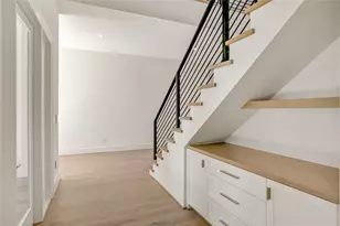 7908 Westwood Dr, Houston, TX 77055 - Photo 8