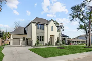 7908 Westwood Dr, Houston, TX 77055 - Photo 2