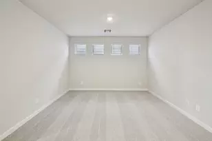 10012 Rustic Charm St, Houston, TX 77080 - Photo 18