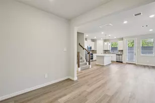 10012 Rustic Charm St, Houston, TX 77080 - Photo 12