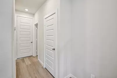 10012 Rustic Charm Street, Houston, TX 77080 - Photo 16