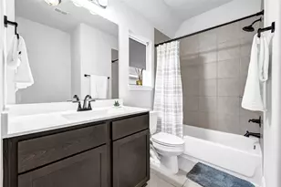 4810 Belwick Pl Ln, League City, TX 77573 - Photo 24