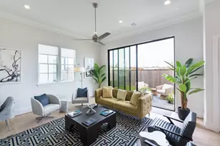 3307 Green Daisy Ln, Houston, TX 77008 - Photo 1