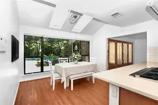 42 Skyflower Dr, The Woodlands, TX 77381 - Photo 12