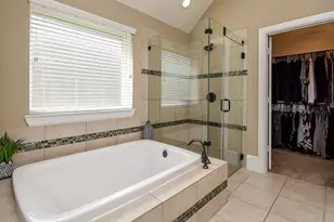 306 Carsen Hollow Ln, Richmond, TX 77406 - Photo 12