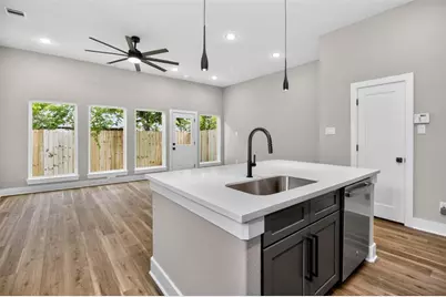 4217 Mallow Street #B, Houston, TX 77051 - Photo 14