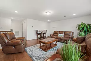 3503 Kensington Gdns Ln, Houston, TX 77055 - Photo 36