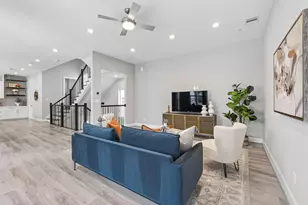 1122 W 16th St, Houston, TX 77008 - Photo 12