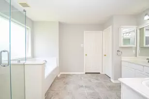 707 New Pines Dr, Spring, TX 77373 - Photo 18