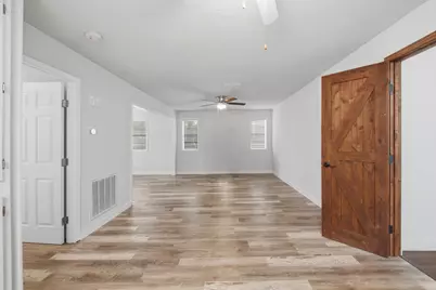 9481 Lake Forest Circle, Brenham, TX 77833 - Photo 10