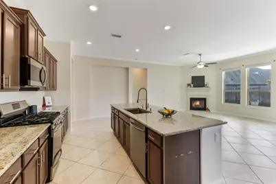 17515 Cypress Hilltop Way, Hockley, TX 77447 - Photo 8