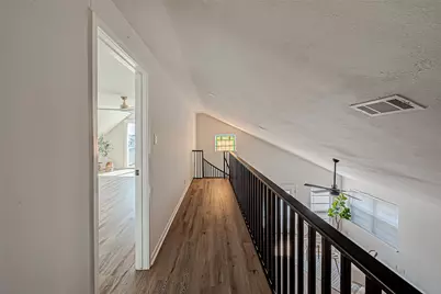 976 Bonita Street, Bayou Vista, TX 77563 - Photo 34