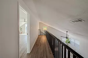 976 Bonita St, Bayou Vista, TX 77563 - Photo 34
