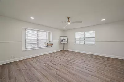 976 Bonita Street, Bayou Vista, TX 77563 - Photo 30