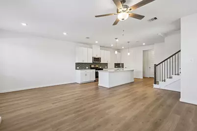 715 Sand Dollar Drive, Kemah, TX 77565 - Photo 2