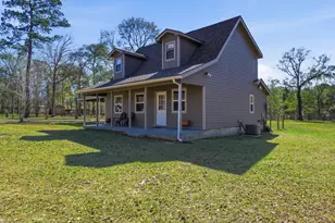 10172 Northridge Dr, Conroe, TX 77303 - Photo 2