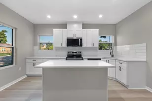 3001 Arbor St, Houston, TX 77004 - Photo 2