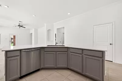 7511 Enchanted Rock Court, Porter, TX 77365 - Photo 12