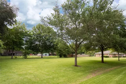 1112 Knox Lane, Wharton, TX 77488 - Photo 2