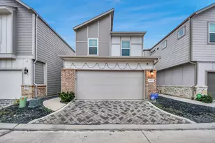 8207 Rising Stream Dr, Houston, TX 77063 - Photo 1