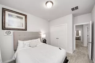 8207 Rising Stream Dr, Houston, TX 77063 - Photo 36