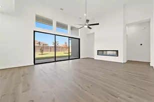 15735 Saffron Summer St, Conroe, TX 77302 - Photo 4